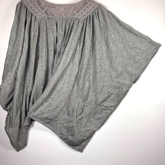 Sundance Crinkle Poncho Top Women Medium Gray Crochet Trim Oversized Boho Blouse - Picture 9 of 12